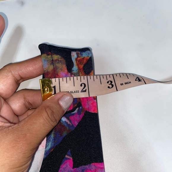 Torrid size 2 (US size 2X) Crop Tank Top Floral Print - Picture 8 of 16